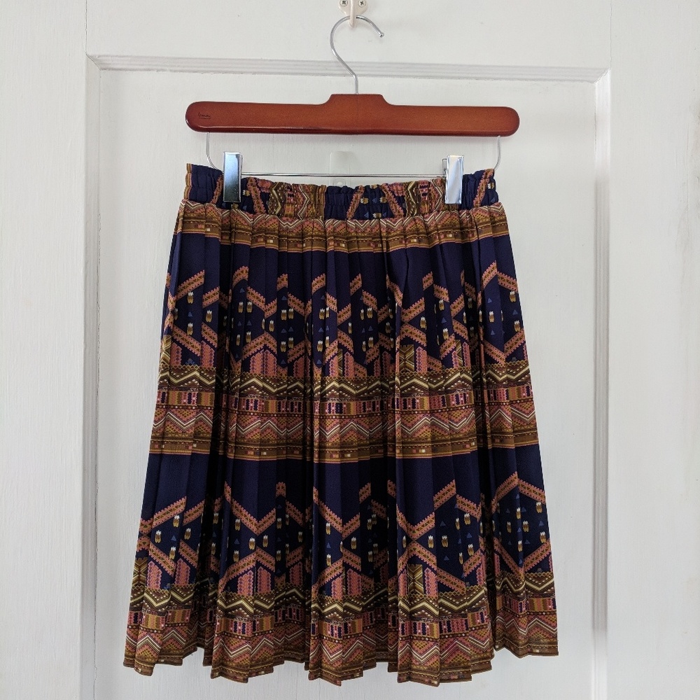 Anthropoligie pleated skirt